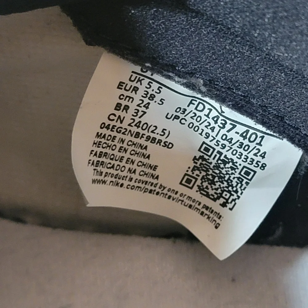 Nike Air Jordan 1 Retro High OG Midnight Navy Boys Sz 6Y FD1437-401, Eur 38.5